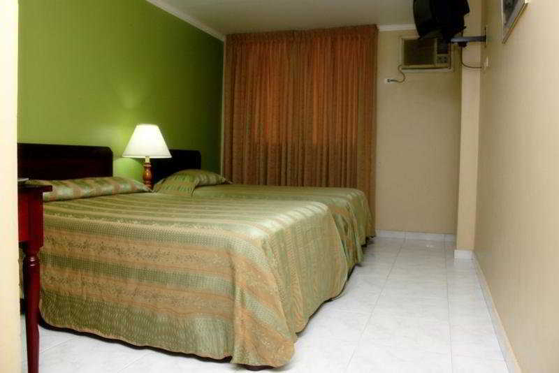 Hotel Marbella Панама Экстерьер фото